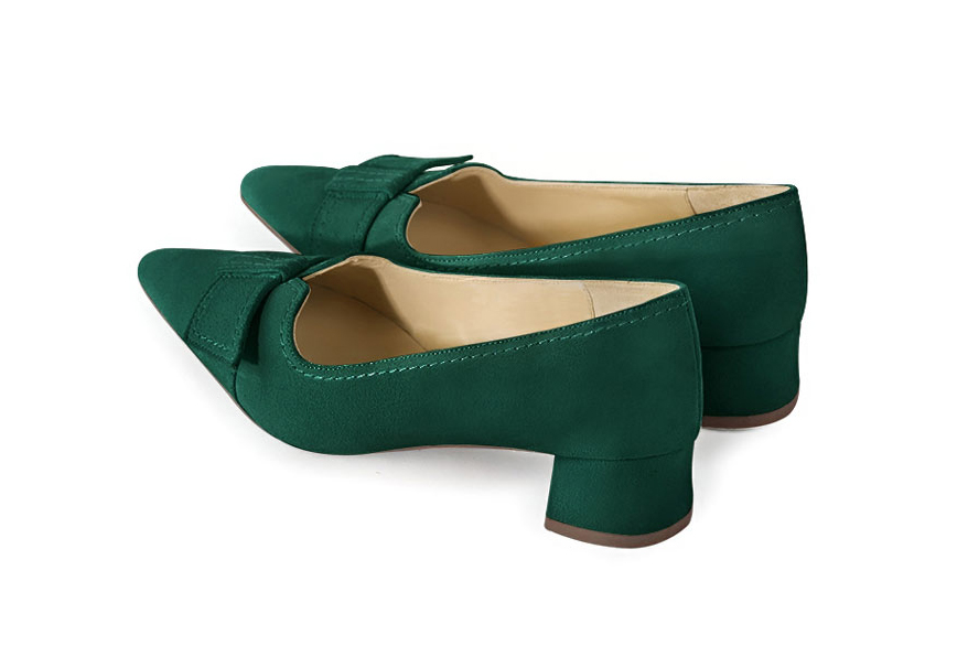 French elegance and refinement for these forest green dress pumps, with a knot on the front, 
                available in many subtle leather and colour combinations. Possibility to customize with your colors and materials.
With its original cutout, this pretty fitted pump
will render you great services, combining comfort and distinction. 
                Matching clutches for parties, ceremonies and weddings.   
                You can customize these shoes to perfectly match your tastes or needs, and have a unique model.  
                Choice of leathers, colours, knots and heels. 
                Wide range of materials and shades carefully chosen.  
                Rich collection of flat, low, mid and high heels.  
                Small and large shoe sizes - Florence KOOIJMAN